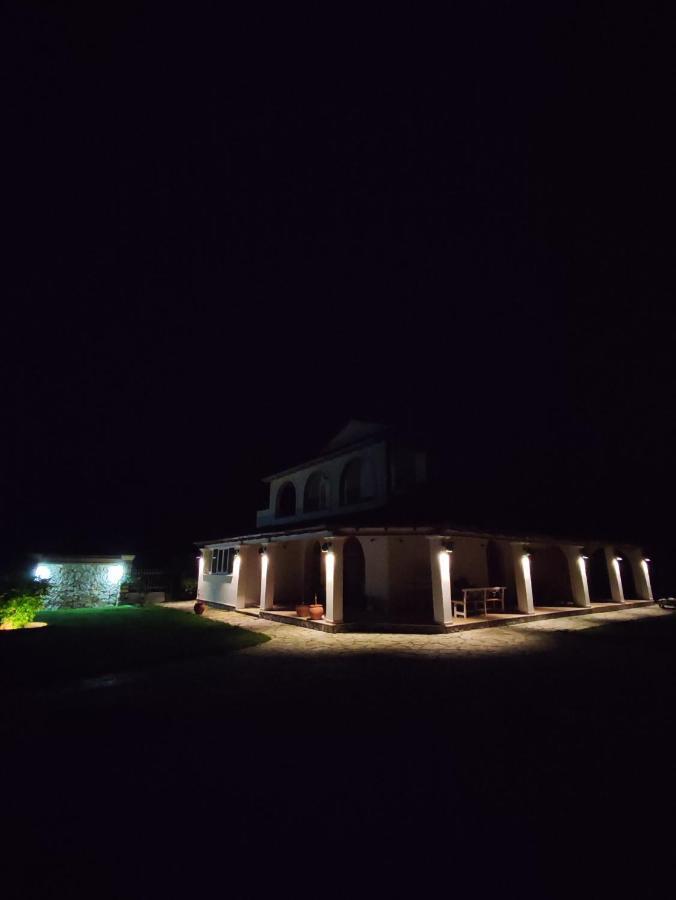 Villa Areti Лефкими Экстерьер фото